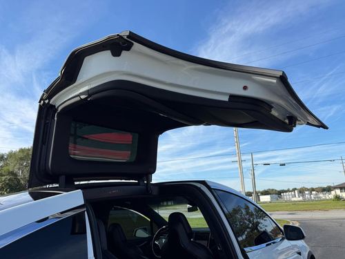 2017 Tesla X75D 90D — photo 12