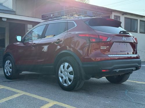 2019 Nissan Rogue Sport SV — photo 4