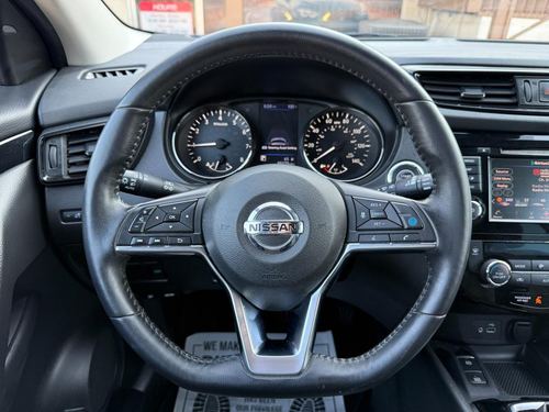 2019 Nissan Rogue Sport SV — photo 18