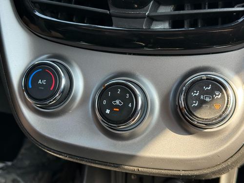 2017 Chevrolet Spark LS — photo 15