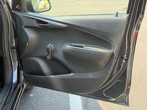2017 Chevrolet Spark LS — photo 23