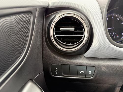 2020 Hyundai Kona SE — photo 17