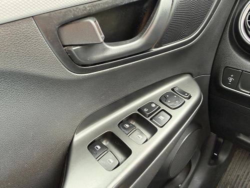 2020 Hyundai Kona SE — photo 19