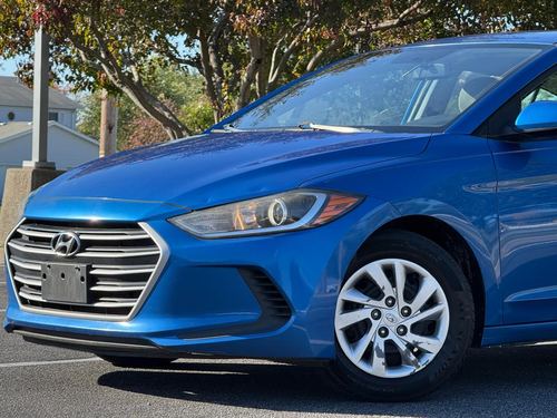 2017 Hyundai Elantra SE — photo 18
