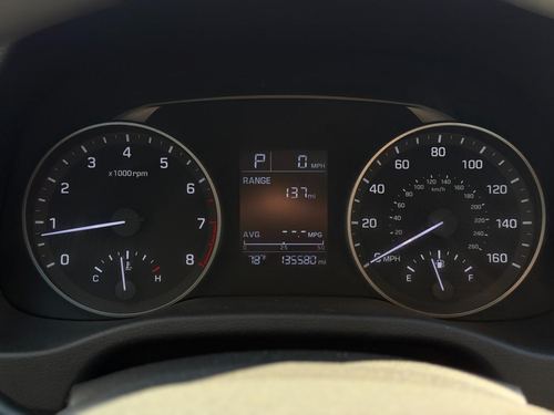 2017 Hyundai Elantra SE — photo 25