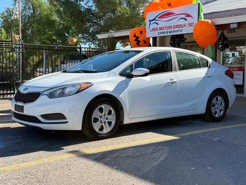 2016 Kia Forte — photo 2