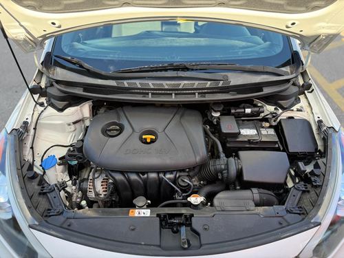 2016 Kia Forte — photo 33