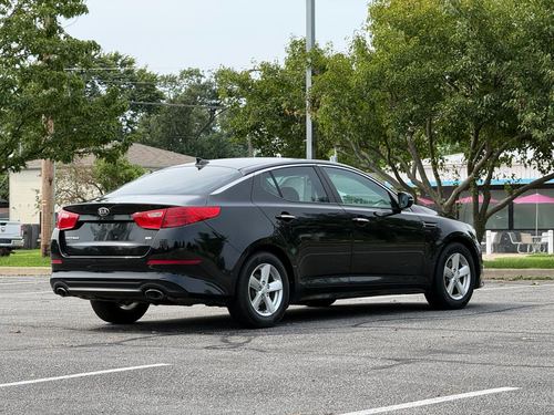 2015 Kia Optima GL - Middle-low — photo 6