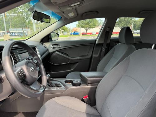 2015 Kia Optima GL - Middle-low — photo 14