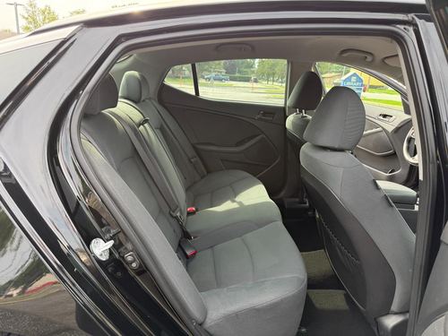 2015 Kia Optima GL - Middle-low — photo 23