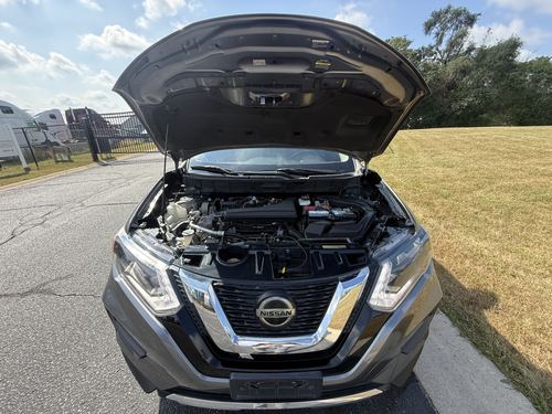2019 Nissan Rogue SV — photo 36