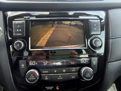 2019 Nissan Rogue SV — photo 21
