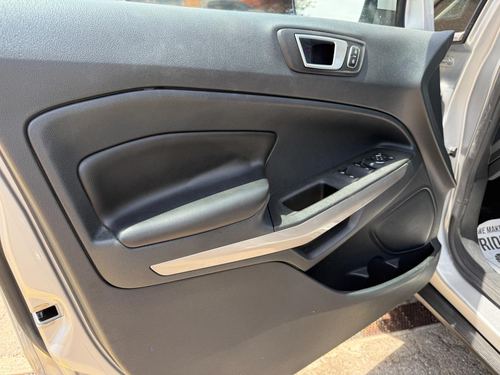 2019 Ford Ecosport Titanium — photo 16