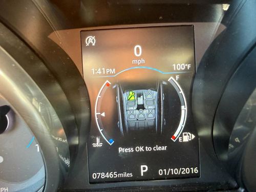 2018 Jaguar F-Pace 25t Premium — photo 23