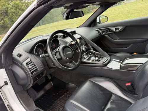 2014 Jaguar F-Type V8 S — photo 21