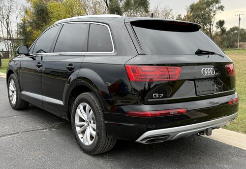 2017 Audi Q7 2.0T Premium — photo 7