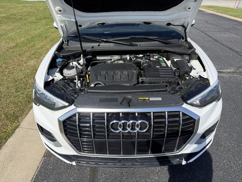 2021 Audi Q3 40 Premium — photo 28