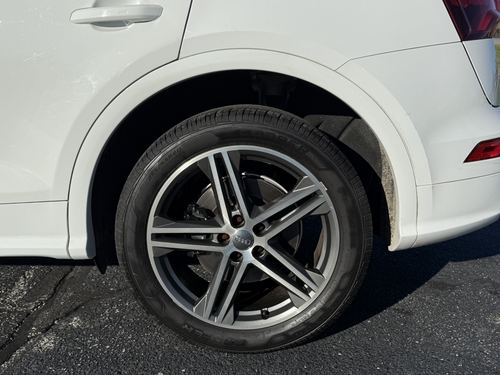 2018 Audi SQ5 3.0T Prestige — photo 13