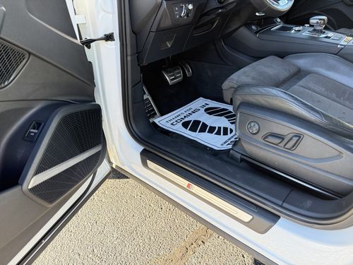 2018 Audi SQ5 3.0T Prestige — photo 20