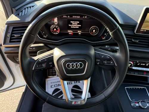 2018 Audi SQ5 3.0T Prestige — photo 19