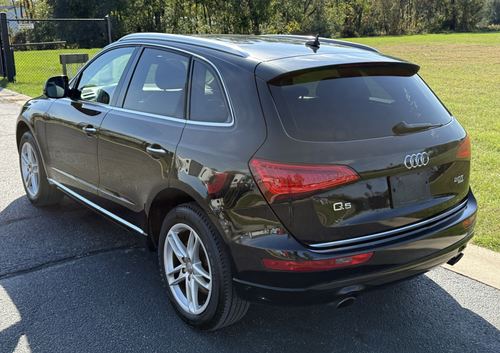 2015 Audi Q5 2.0T Premium — photo 10