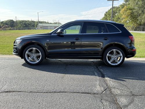 2011 Audi Q5 Premium Plus — photo 9