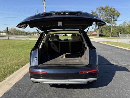2017 Audi Q7 3.0T Premium — photo 37