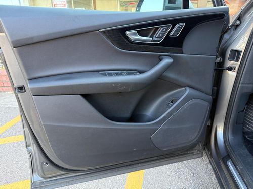 2017 Audi Q7 quattro Premium Plus — photo 30