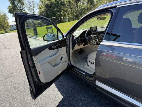2018 Audi Q7 3.0T Premium Plus — photo 5