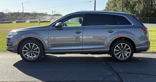2017 Audi Q7 3.0T Premium — photo 8