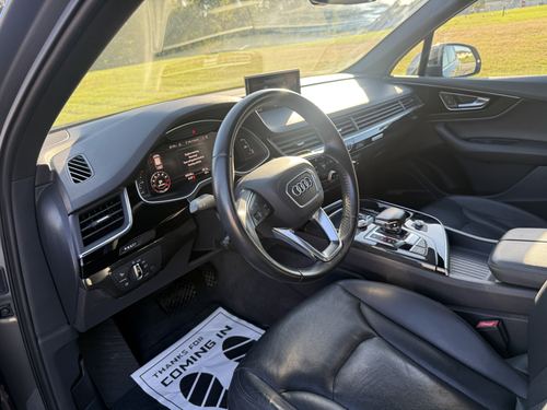 2017 Audi Q7 3.0T Premium — photo 14