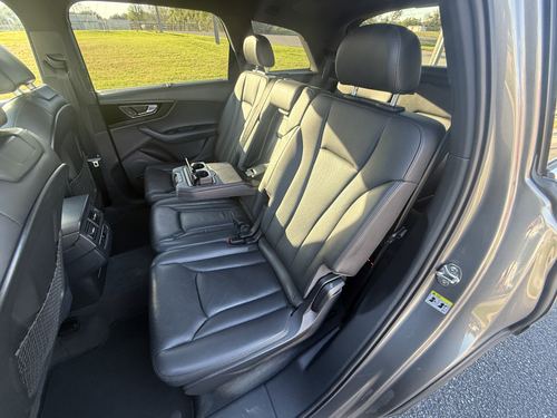 2017 Audi Q7 3.0T Premium — photo 25