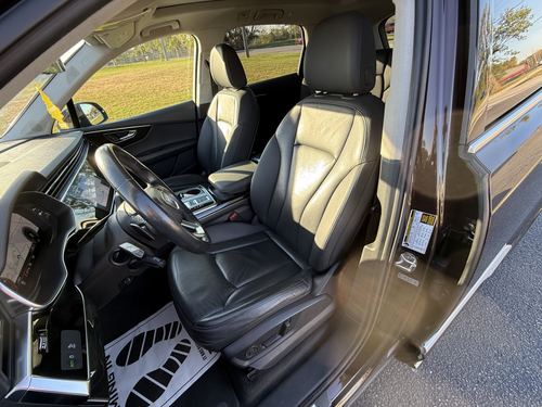 2021 Audi Q7 55 Premium Plus — photo 19