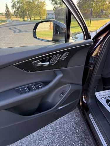 2021 Audi Q7 55 Premium Plus — photo 34