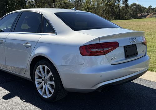 2013 Audi A4 2.0T Premium Plus — photo 11
