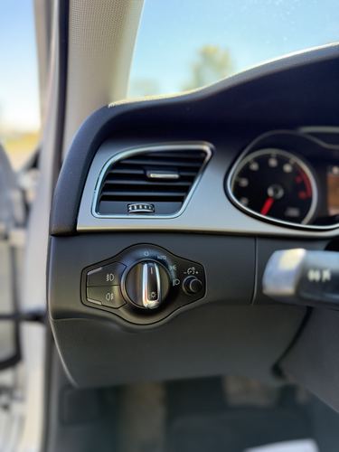 2013 Audi A4 2.0T Premium Plus — photo 35
