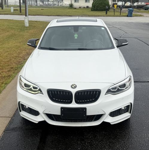 2017 BMW 230 xDrive — photo 4