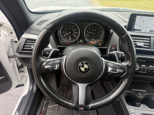 2017 BMW 230 xDrive — photo 12