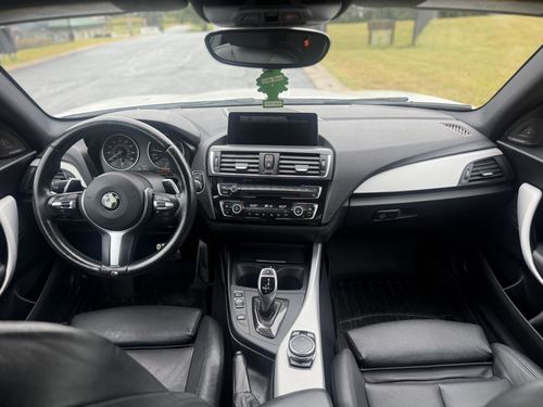 2017 BMW 230 xDrive — photo 11