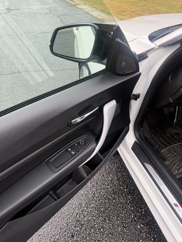 2017 BMW 230 xDrive — photo 25