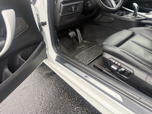 2017 BMW 230 xDrive — photo 17