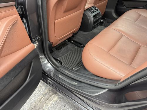 2015 BMW 528 5-Series — photo 40