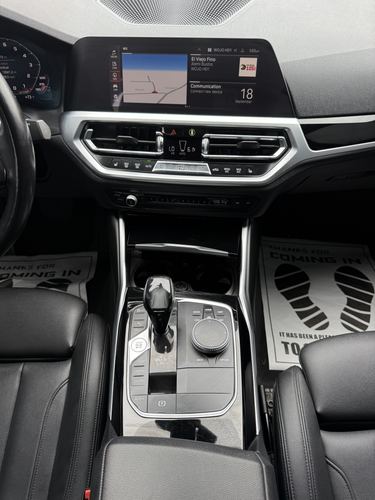 2019 BMW 330 xDrive — photo 20