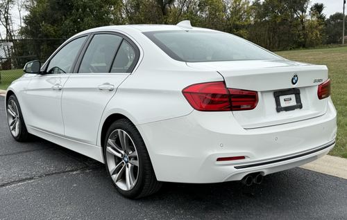 2017 BMW 330 330i SULEV Sedan — photo 7