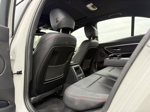 2017 BMW 330 330i SULEV Sedan — photo 30