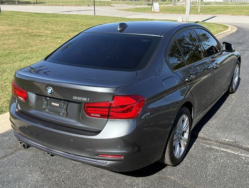 2016 BMW 328 328i SULEV — photo 4