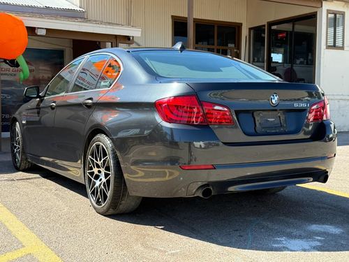 2011 BMW 535 535i — photo 7