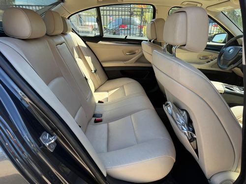 2011 BMW 535 535i — photo 18