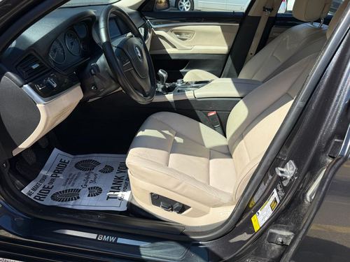 2011 BMW 535 535i — photo 28