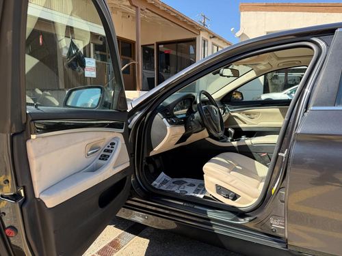 2011 BMW 535 535i — photo 29